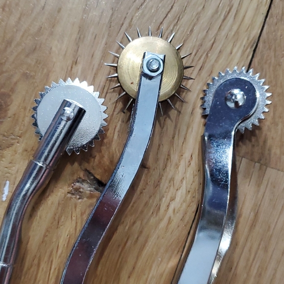 Mark making tools for pattern making - Picture 2 of 6